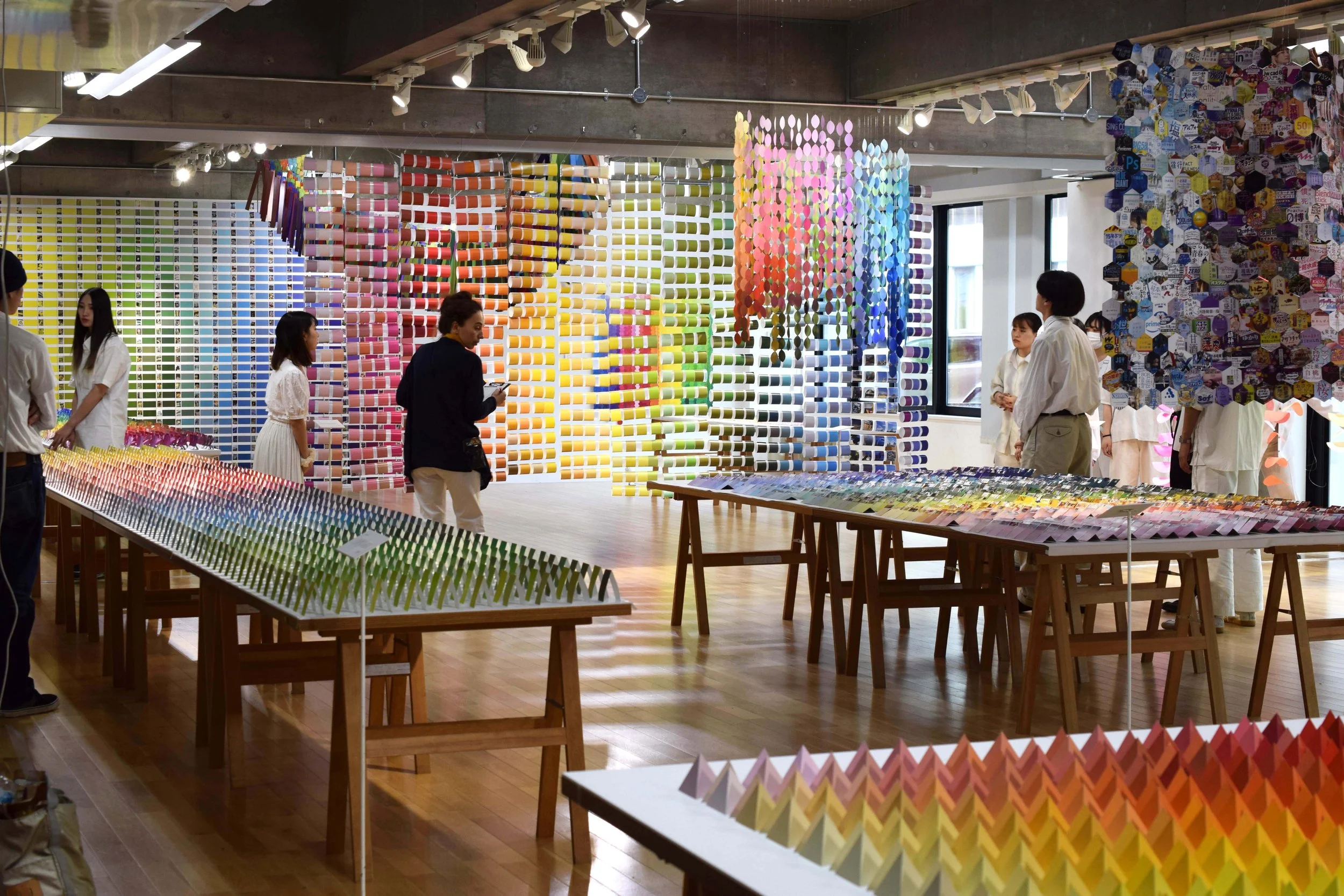 1000colors_palette_exhibition_2023_002.JPG