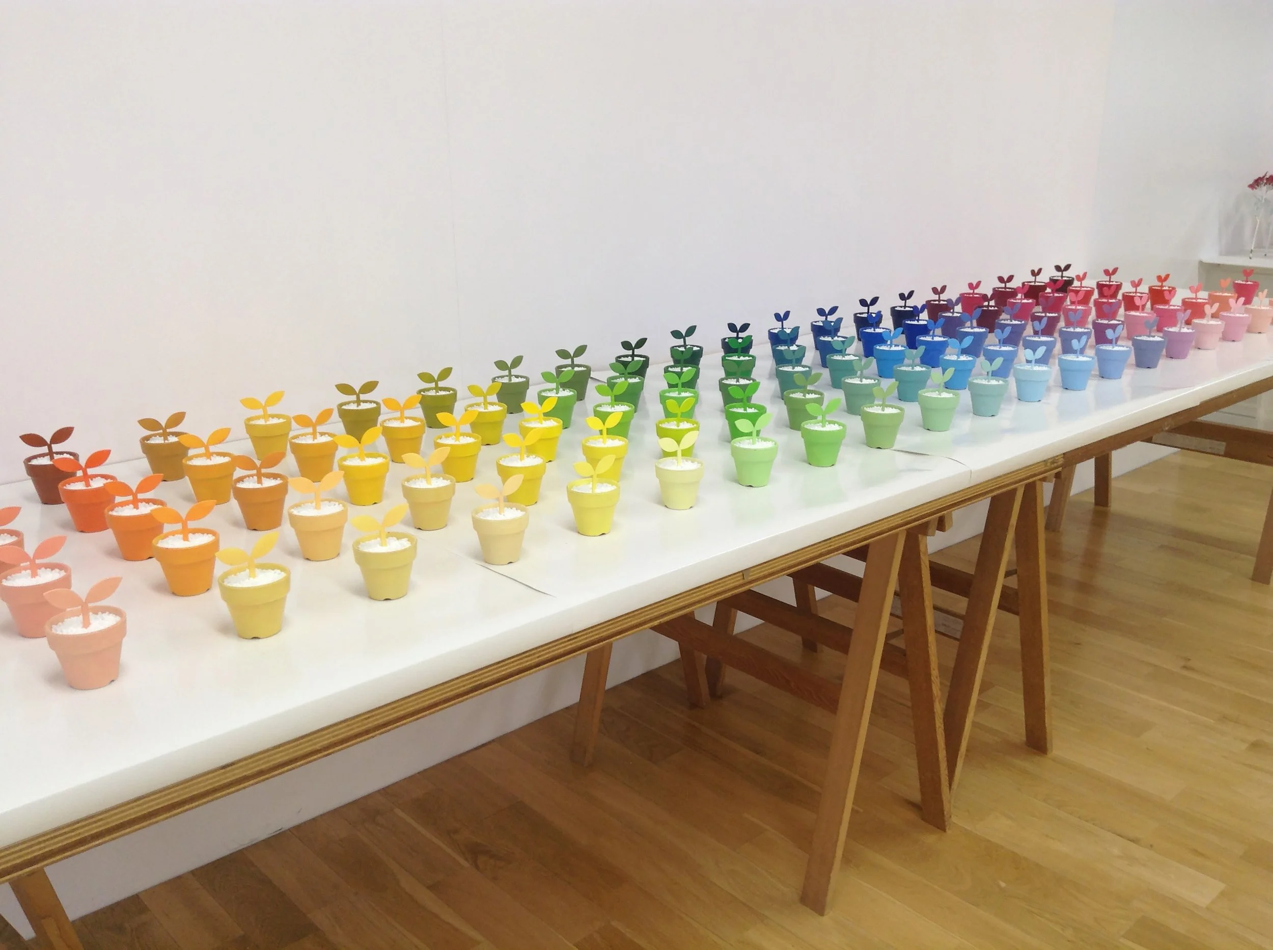 100colors-object-palettes_2018_008.JPG