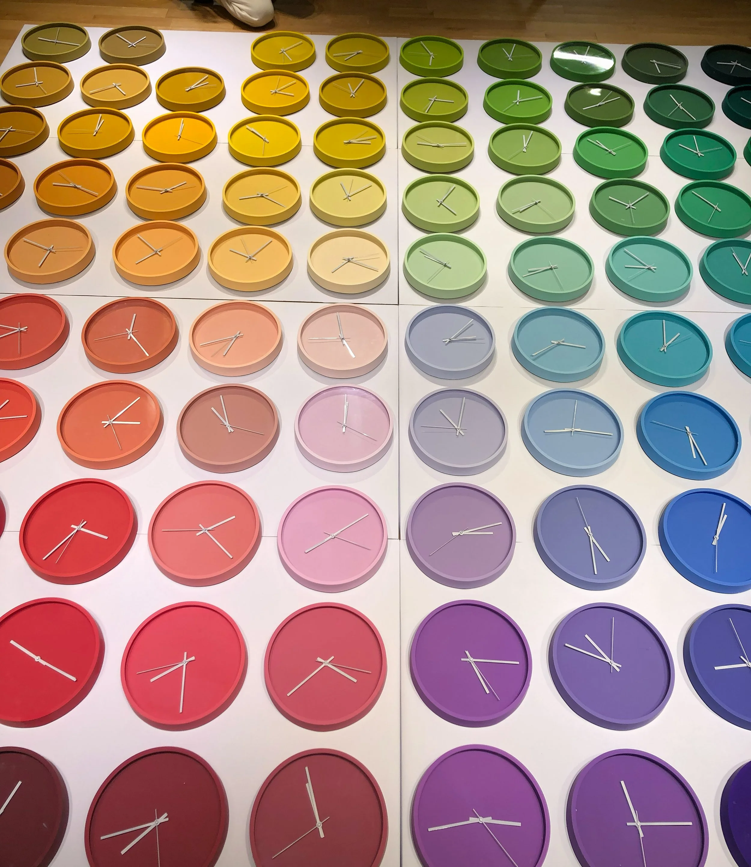 100colors-object-palettes_2022_004.jpg