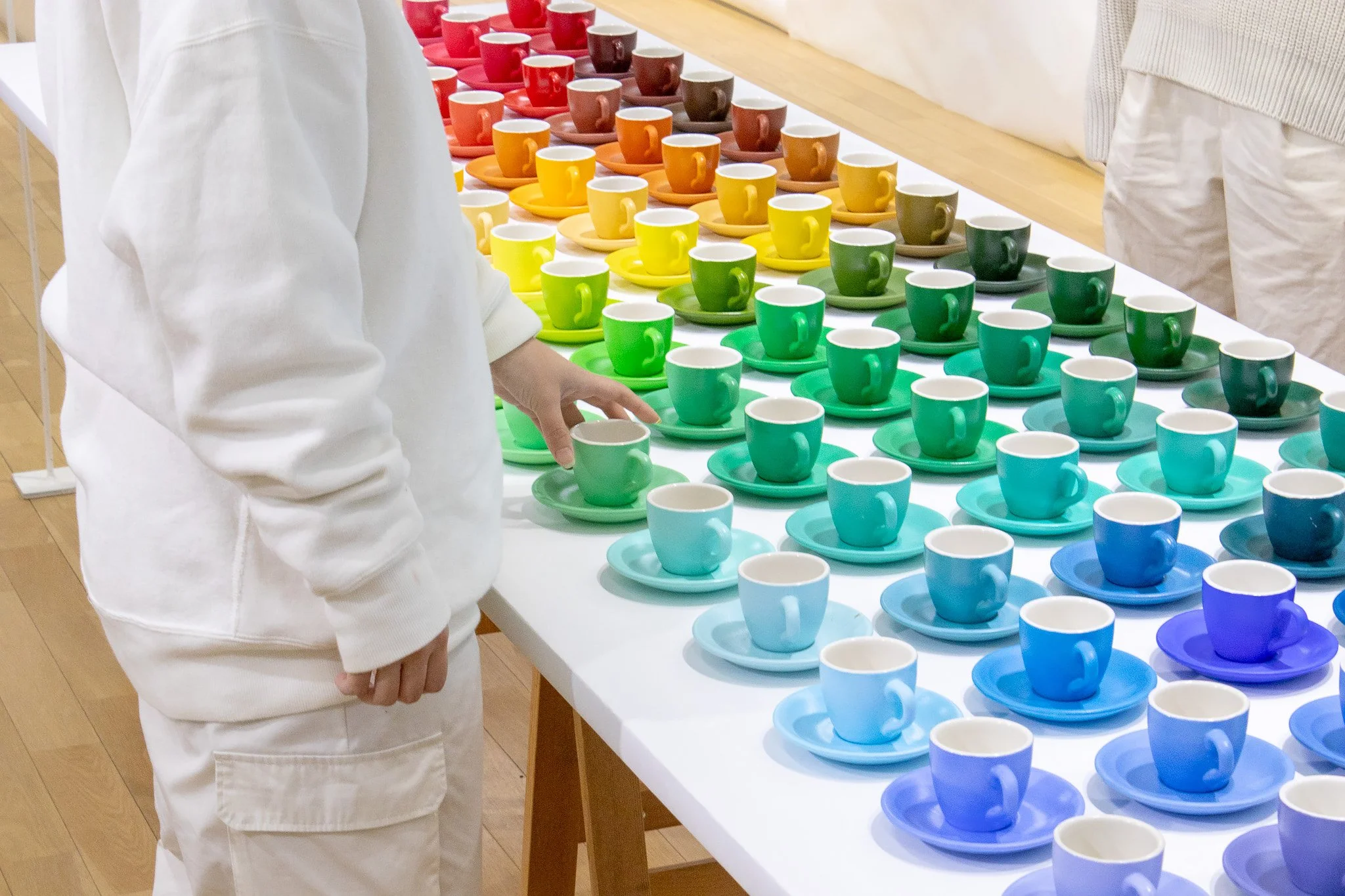 100colors-object-palettes_2023_021.jpg