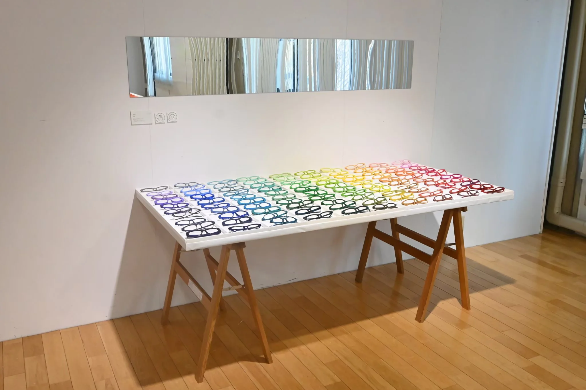 100colors-object-palettes_2025_005.jpg