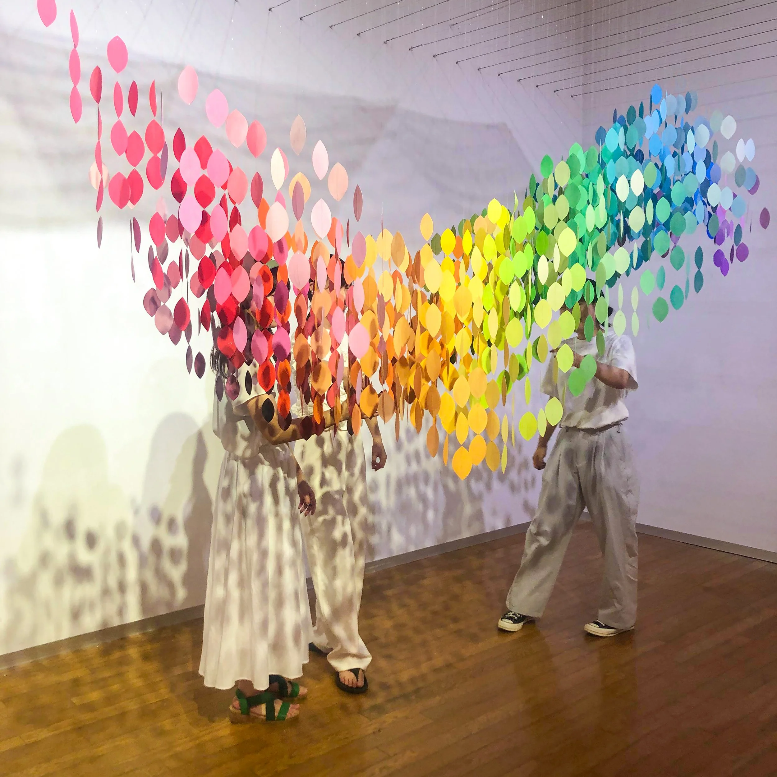 1000colors_2023_ex02_013_thumbnail.JPG