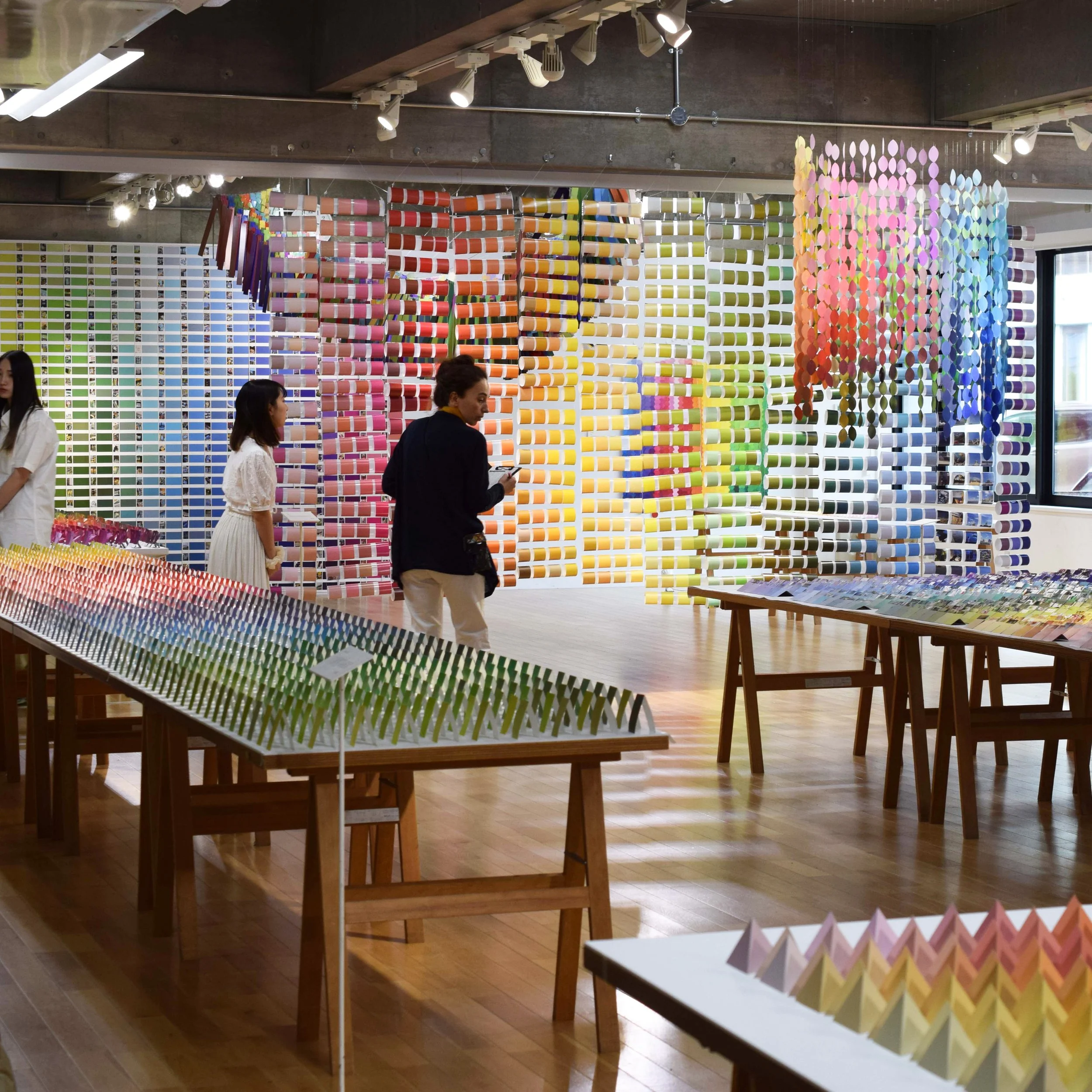 1000colors_palette_exhibition_2023_002_thumbnail.jpg