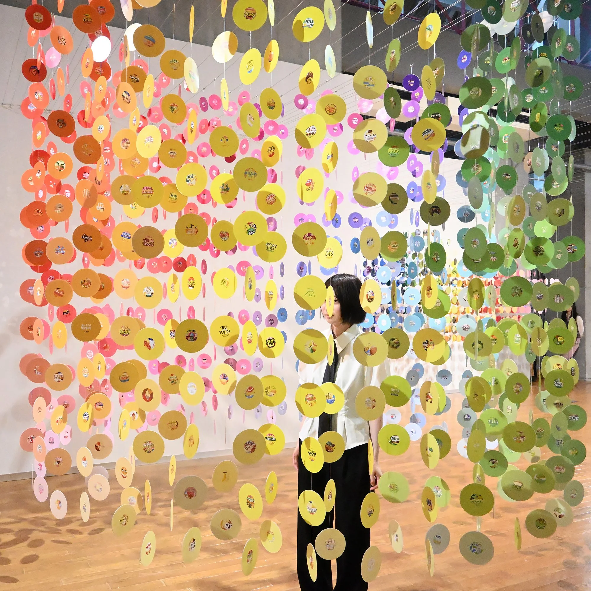 1000colors_2026_ex02_009_thumbnail.jpg