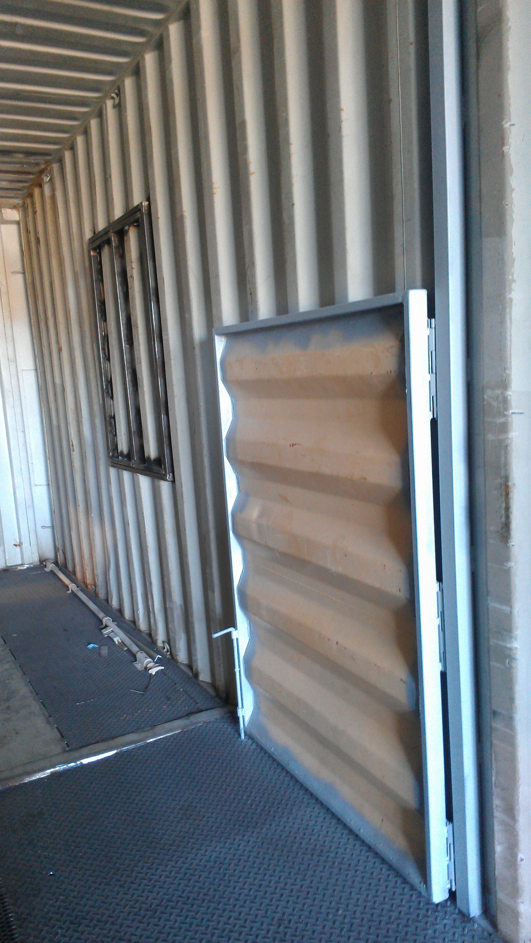 Fire Training Container with swinging partition