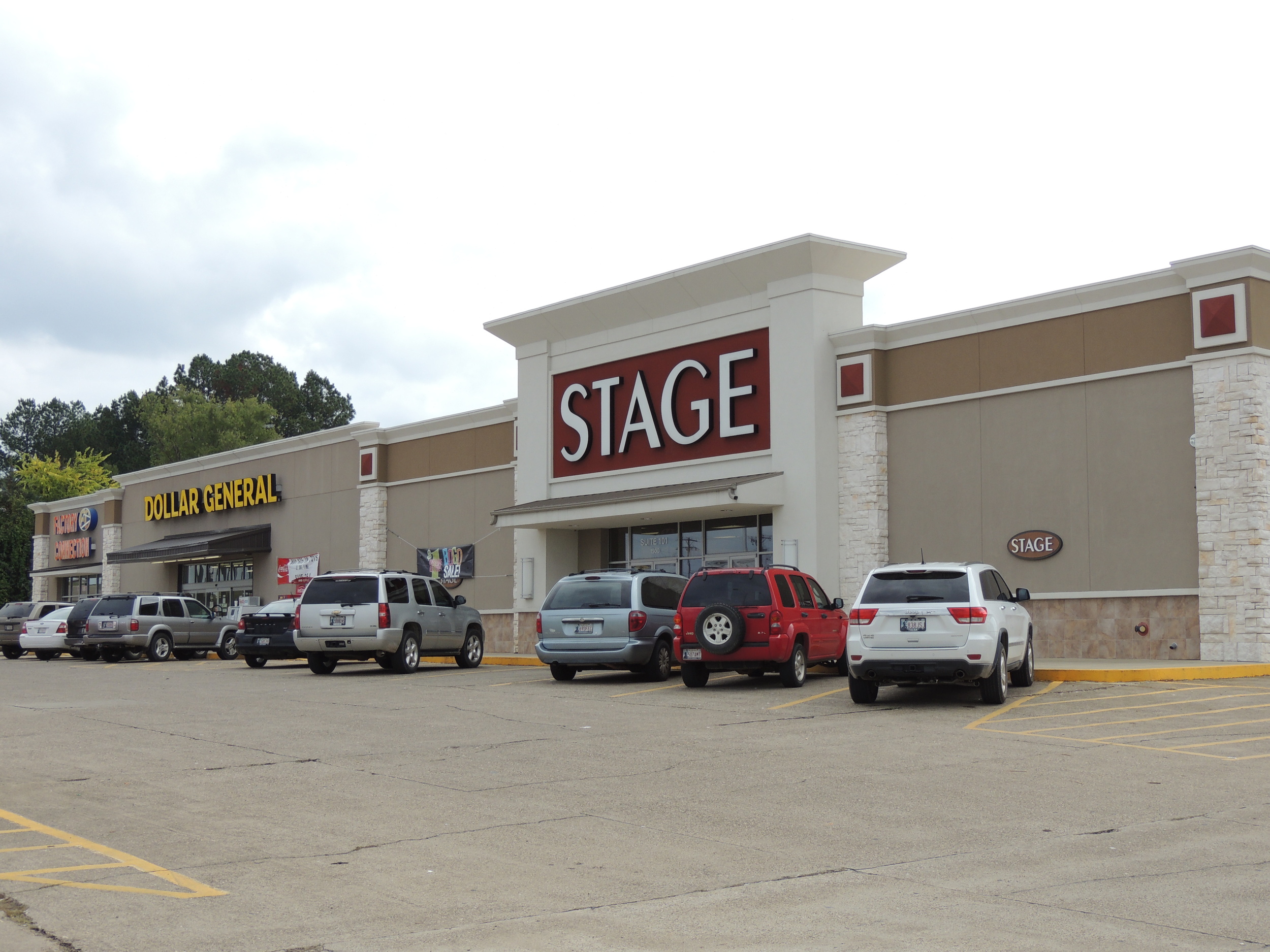 Washington Plaza in Idabel, OK