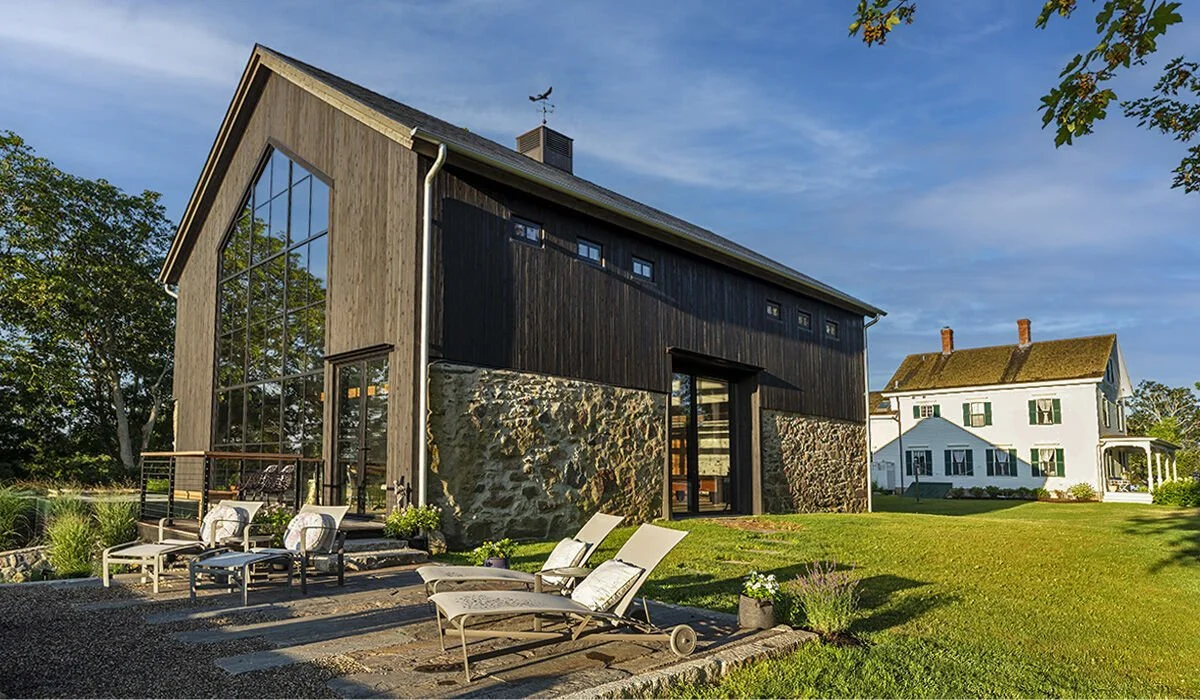 barn1.jpg