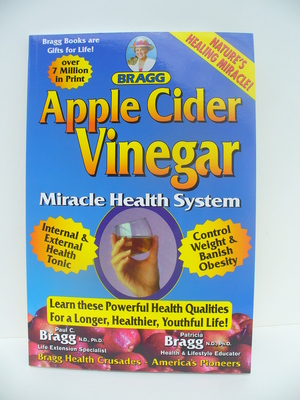 Bragg Apple Cider Vinegar by Paul & Patricia Bragg
