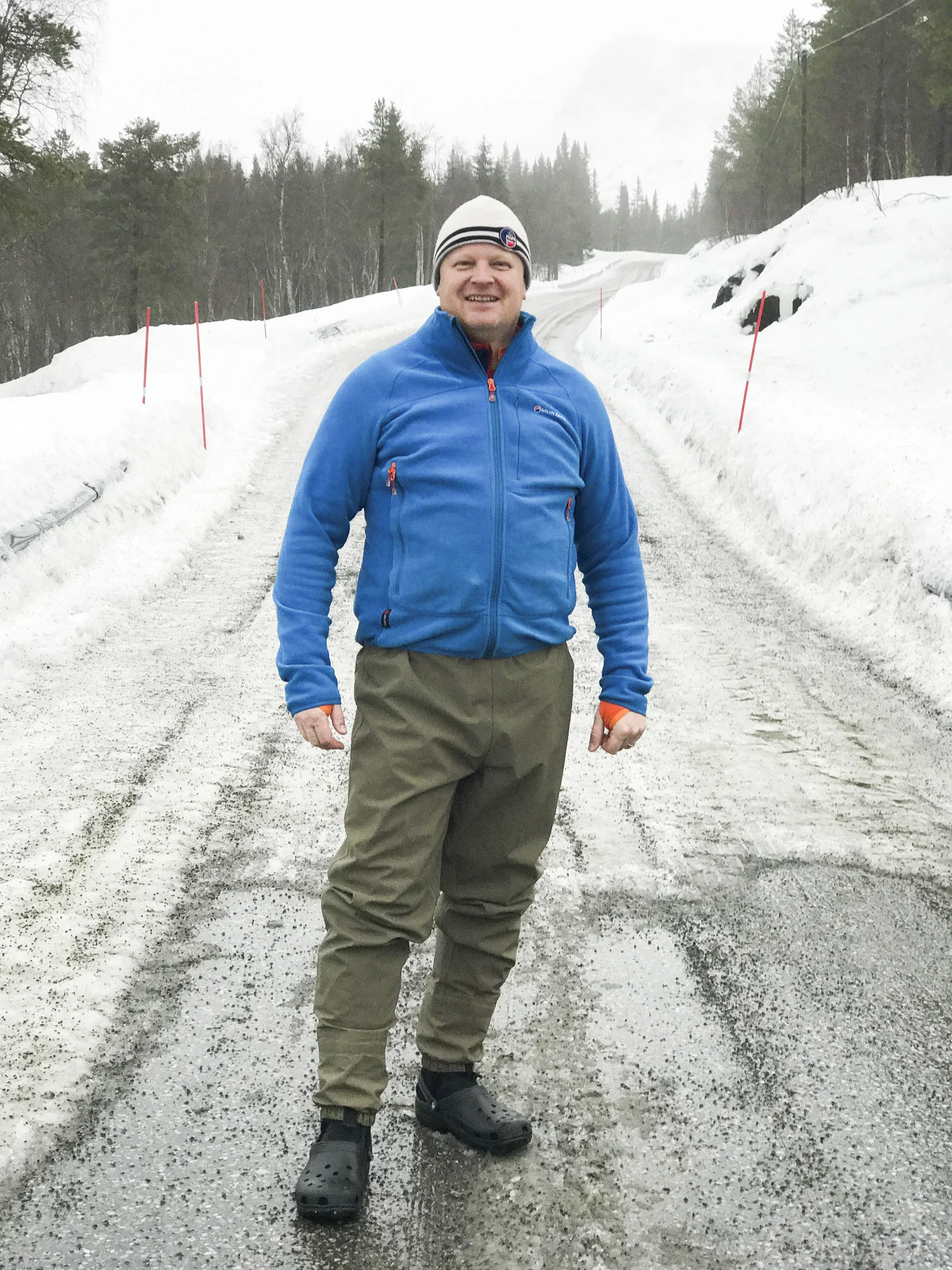 Her iført waders, vandtæt til lige under armene !