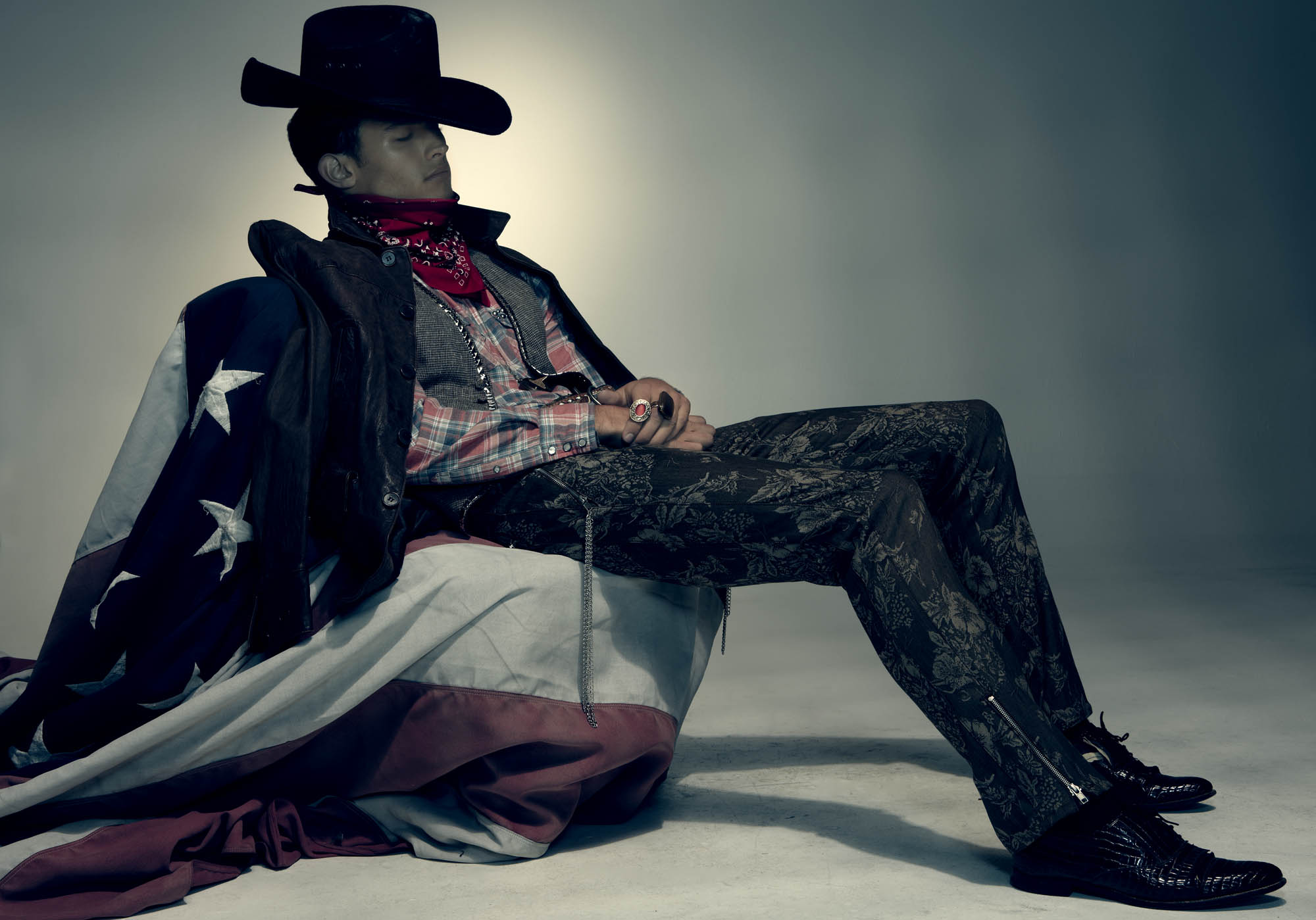  ben duggan, ben duggan photography, guess, guess 30th anniversary, gigi hadid 