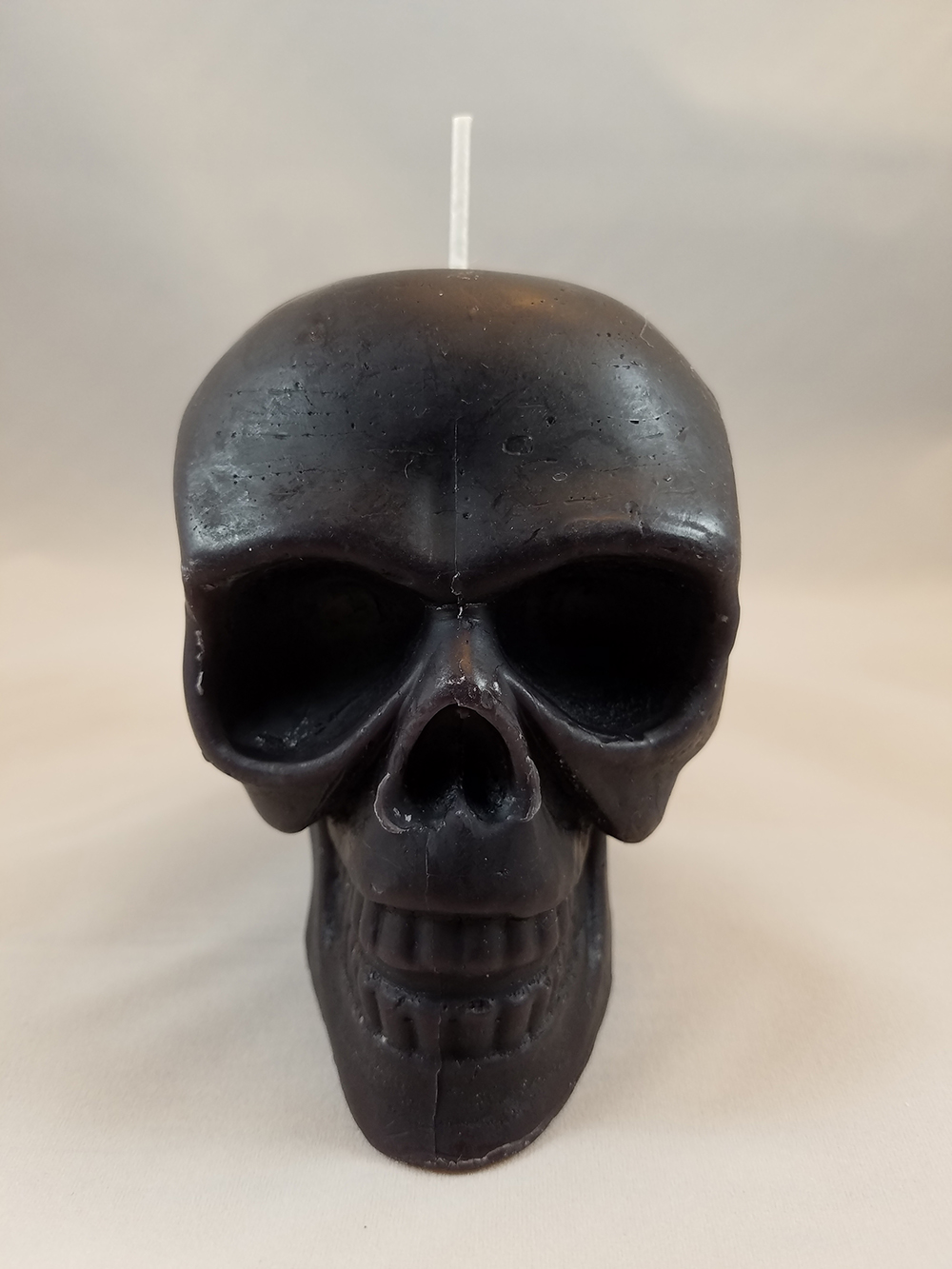 bees black skull 2.jpg