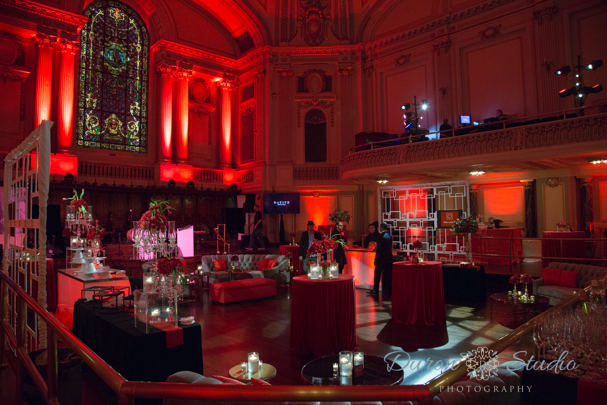 Chicago Style Wedding Magazine: Red Party