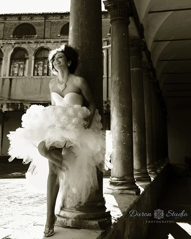 Reminiscing on those sunlit Venice afternoons. Patiently awaiting for our skies to open up. .
.
.
#venicephotography #venicewedding #internationalphotography #bridalshoot #venicebride #destinationbride #destinationwedding #venicephotographer #destina