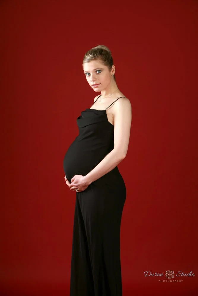 MaternityPortraitPhotography_DuronStudio_ (9 of 32).jpg