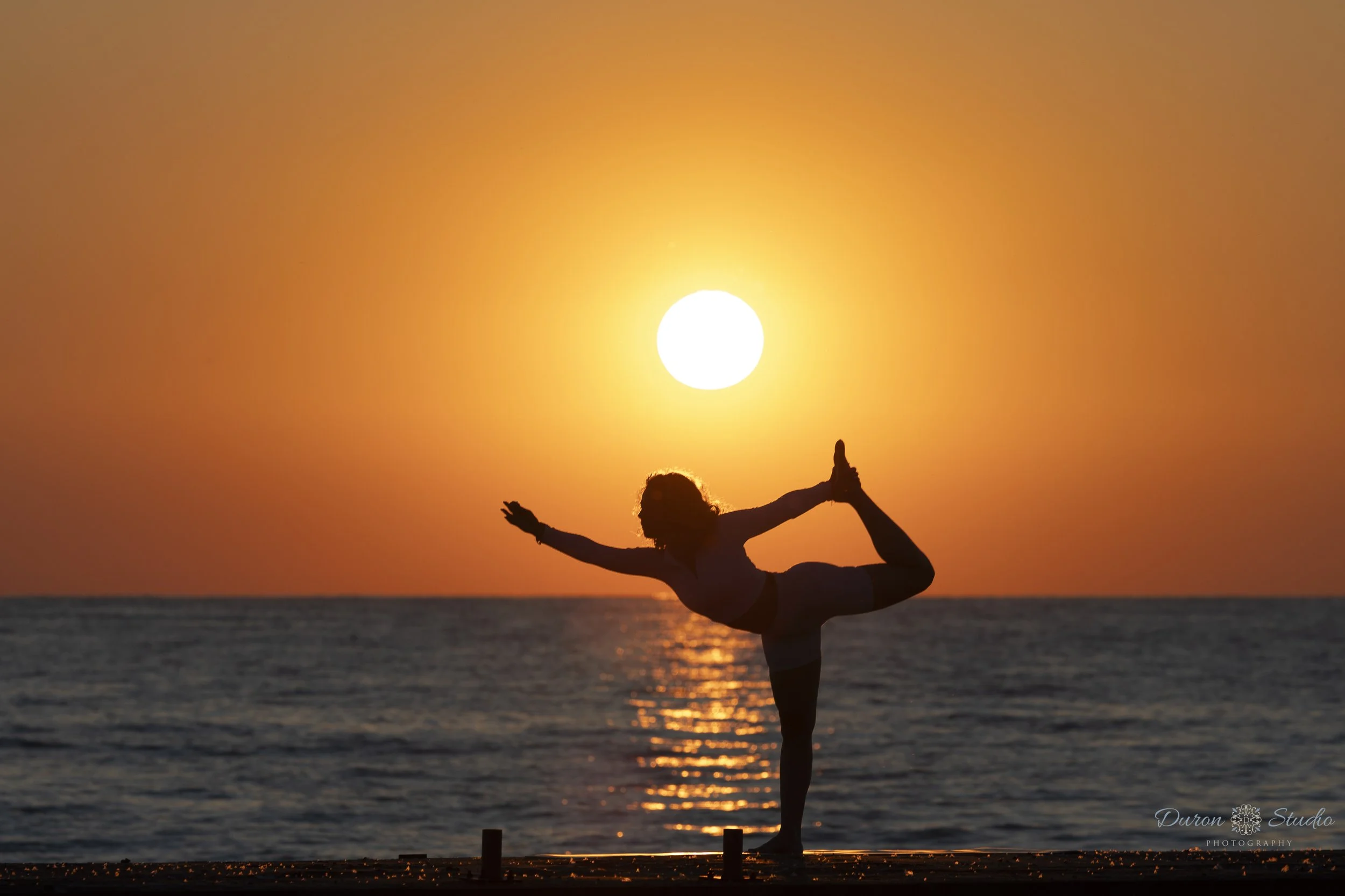 ShanniBYogaBeachChicago__0092.jpg