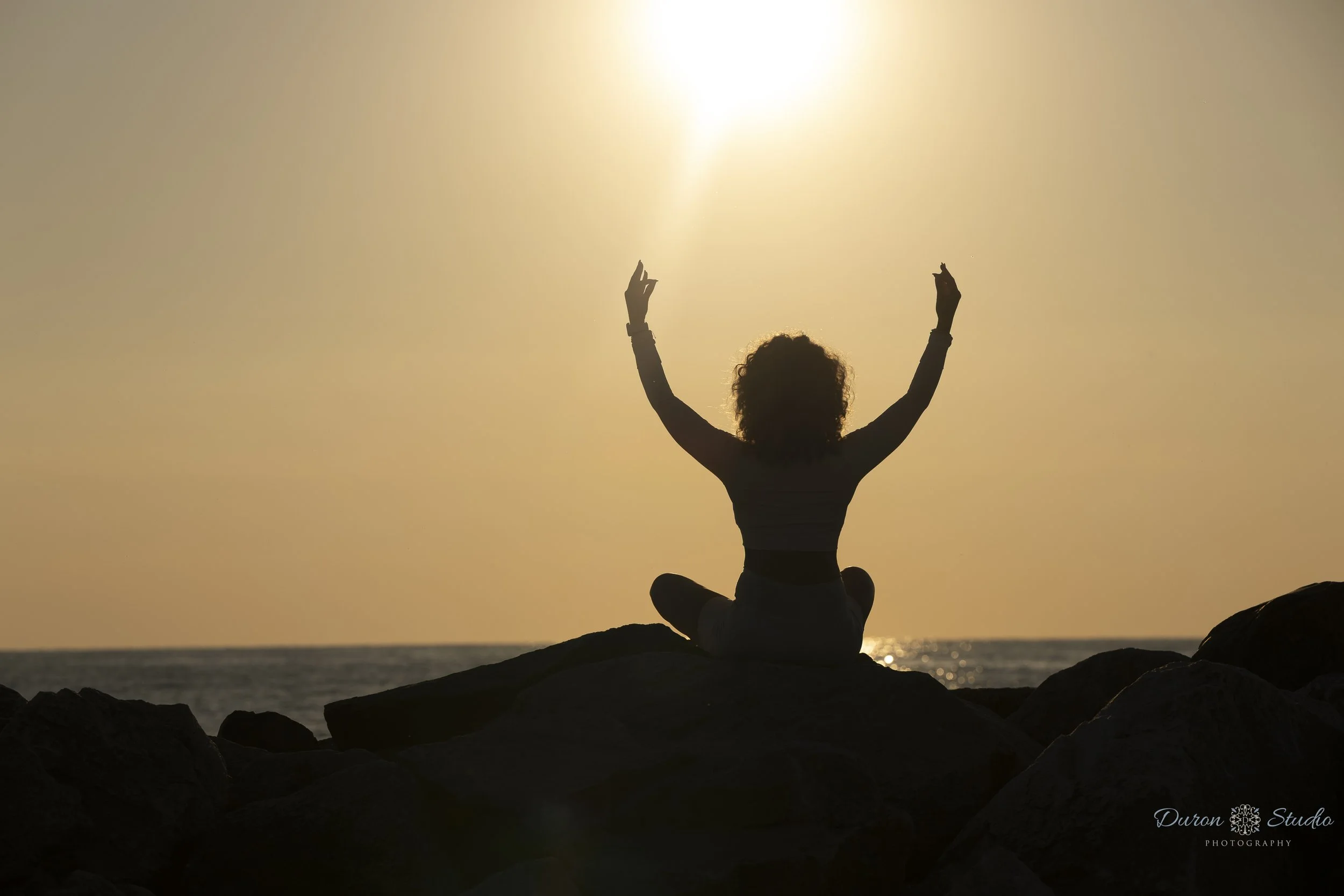ShanniBYogaBeachChicago__0217.jpg