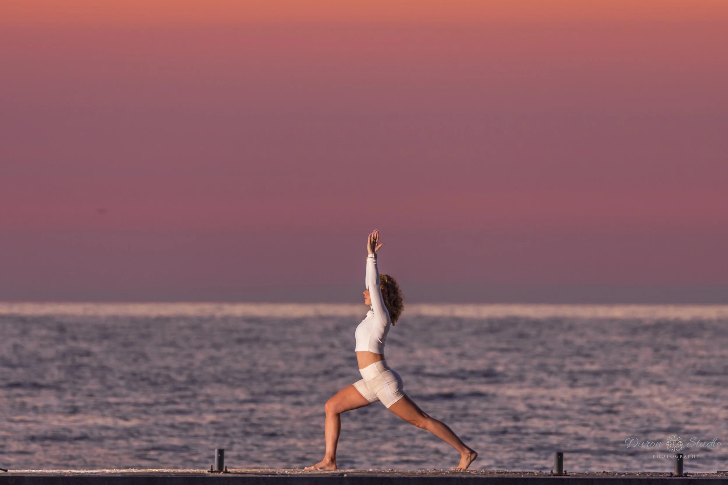 ShanniBYogaBeachChicago__0005.jpg