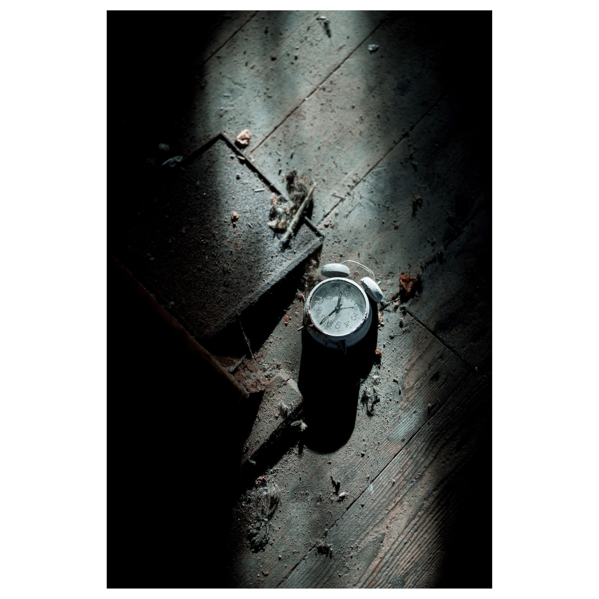 Time to evolve 📸 

Every photographer eventually hits that strange checkpoint where the camera stops feeling like equipment and starts feeling like a second nervous system. The evolution isn&rsquo;t louder gear or trendier presets. It&rsquo;s seeing