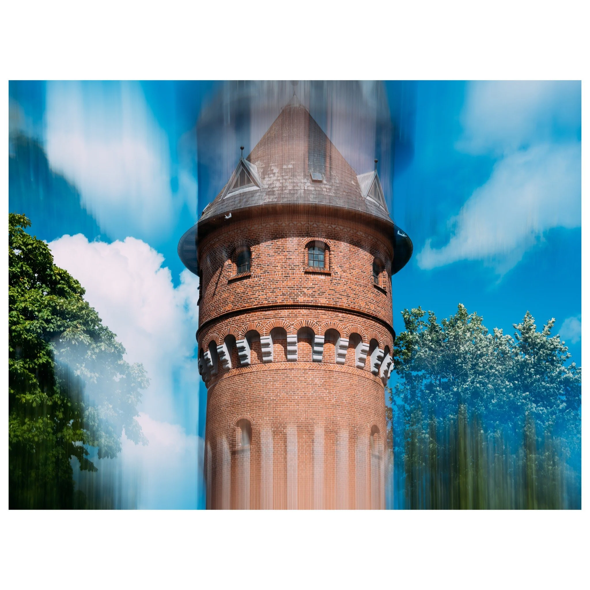 Beam me up 📸

&copy; 2025, CLAUS SALL PHOTOGRAPHY
www.claussall.com
🚫 Not AI generated

Contact me on:
📞 23 90 11 69 
📧 cs@claussall.com

--------------------------------
Location : K&oslash;ge
Camera : Fujifilm GFX 50S II
Lens : FUJINON GF 80MM 