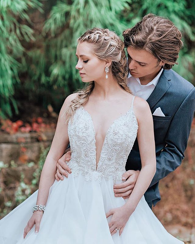 Our STERLING suit perfectly compliments our amazing CECILY gown, style 9075 | a standout ball gown with a plunging neckline and back with a ruffled skirt
&bull;
Let us dress you and your wedding party head-to-toe! Call us to book your appointment! ☎️