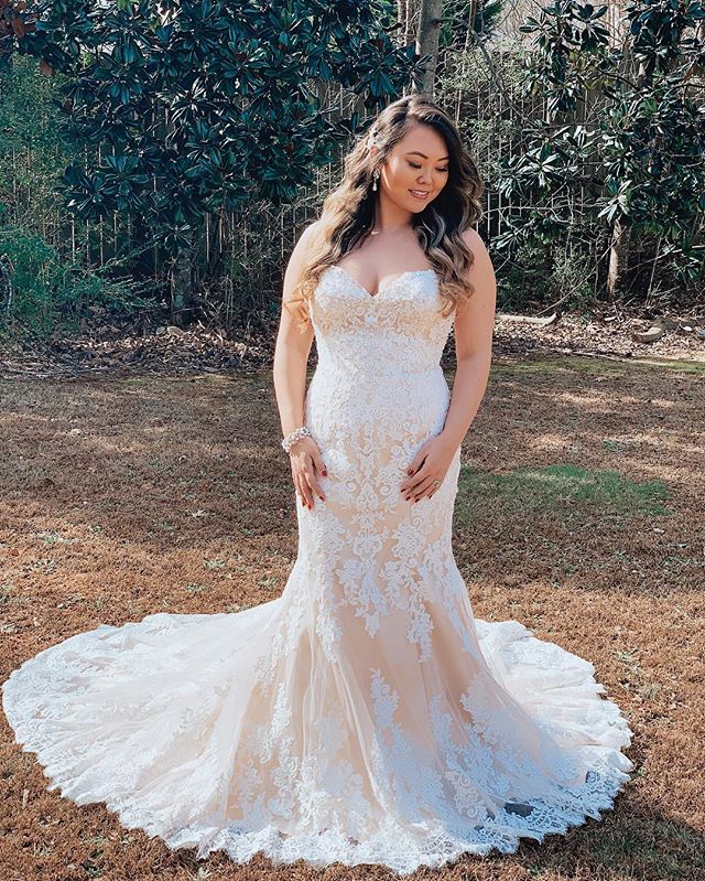 We love being in love 💖... Our BLAINE gown | a stunning lace dress with a sweetheart neckline
&bull;
Come shop with us! Call us to schedule your appointment.
☎️ 678-205-8888
Follow us @aformalaffairga to see more exclusive styles!
&bull;
#bridalinsp