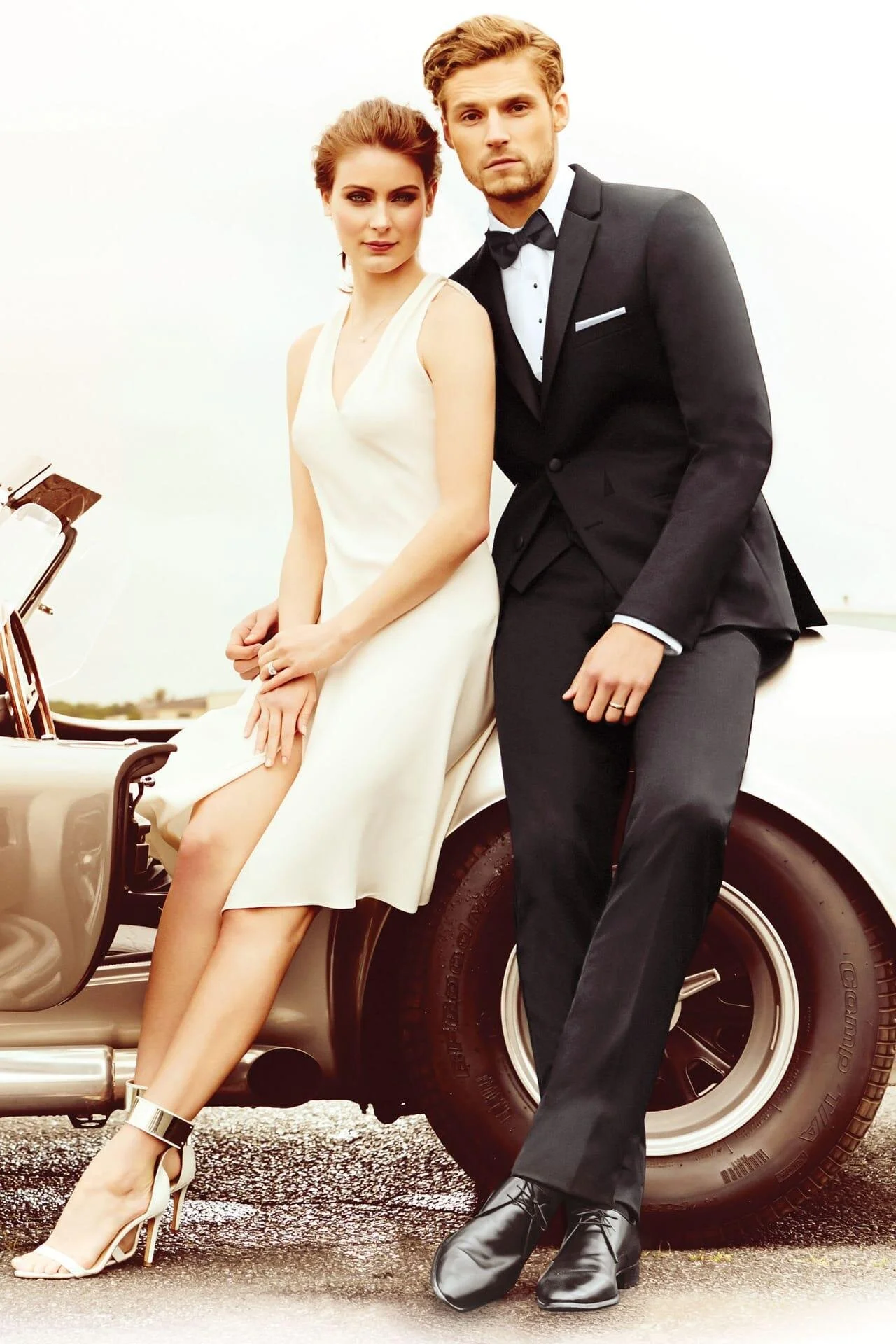 wedding-tuxedo-black-michael-kors-berkeley-991-1.jpg