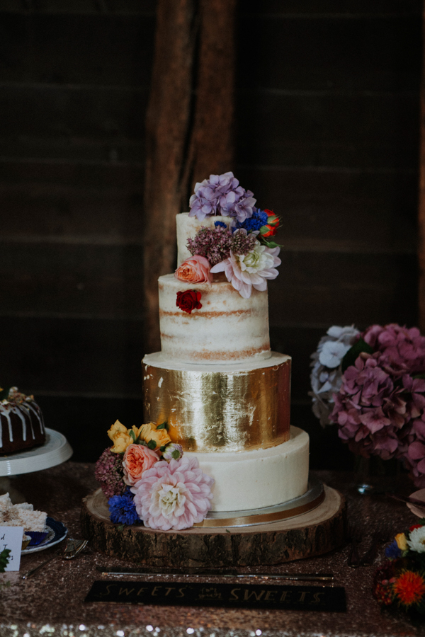 The manor barn -Katt and Dave125.jpg