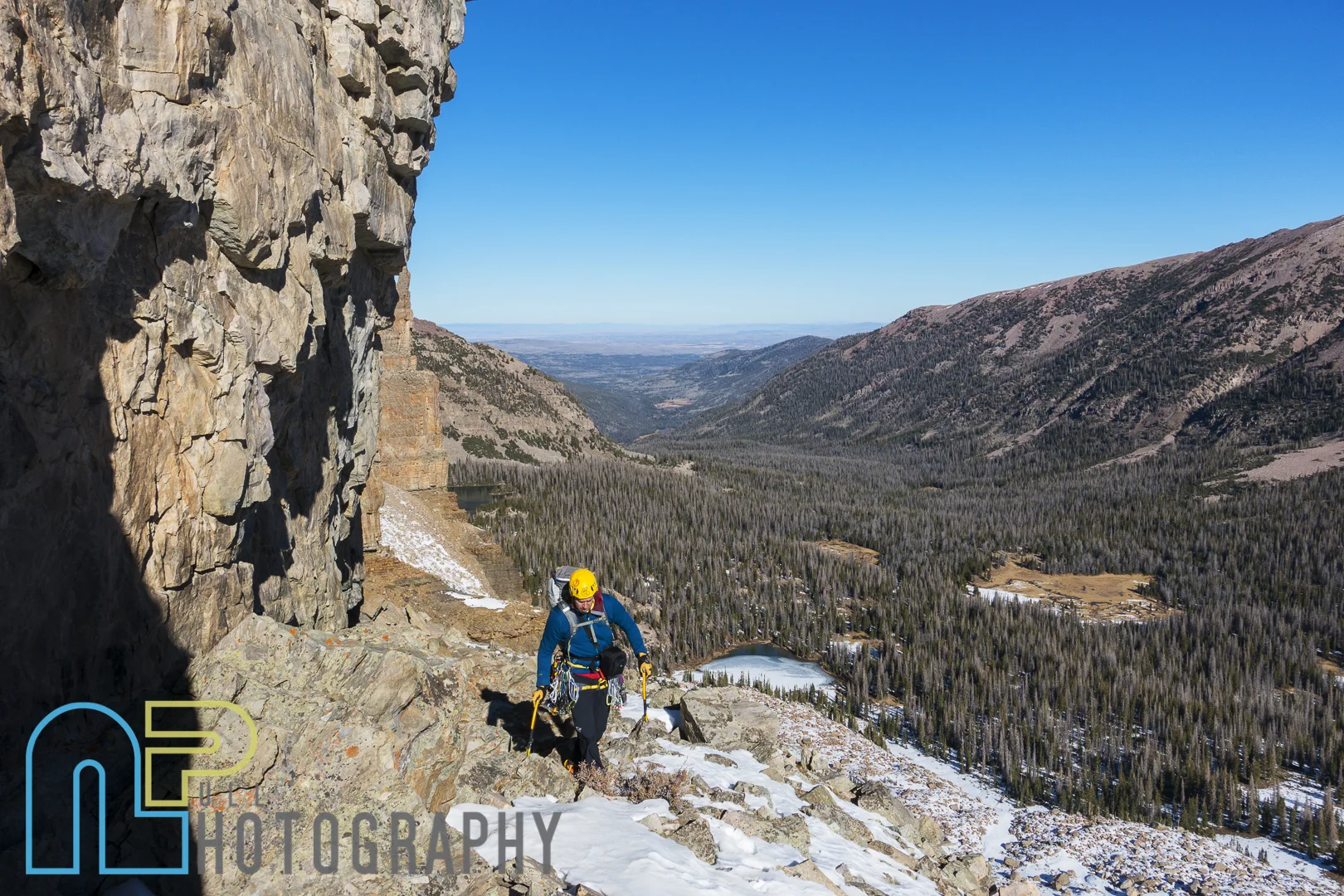 Nikki Smith on the traverse between pitches 4 and 5