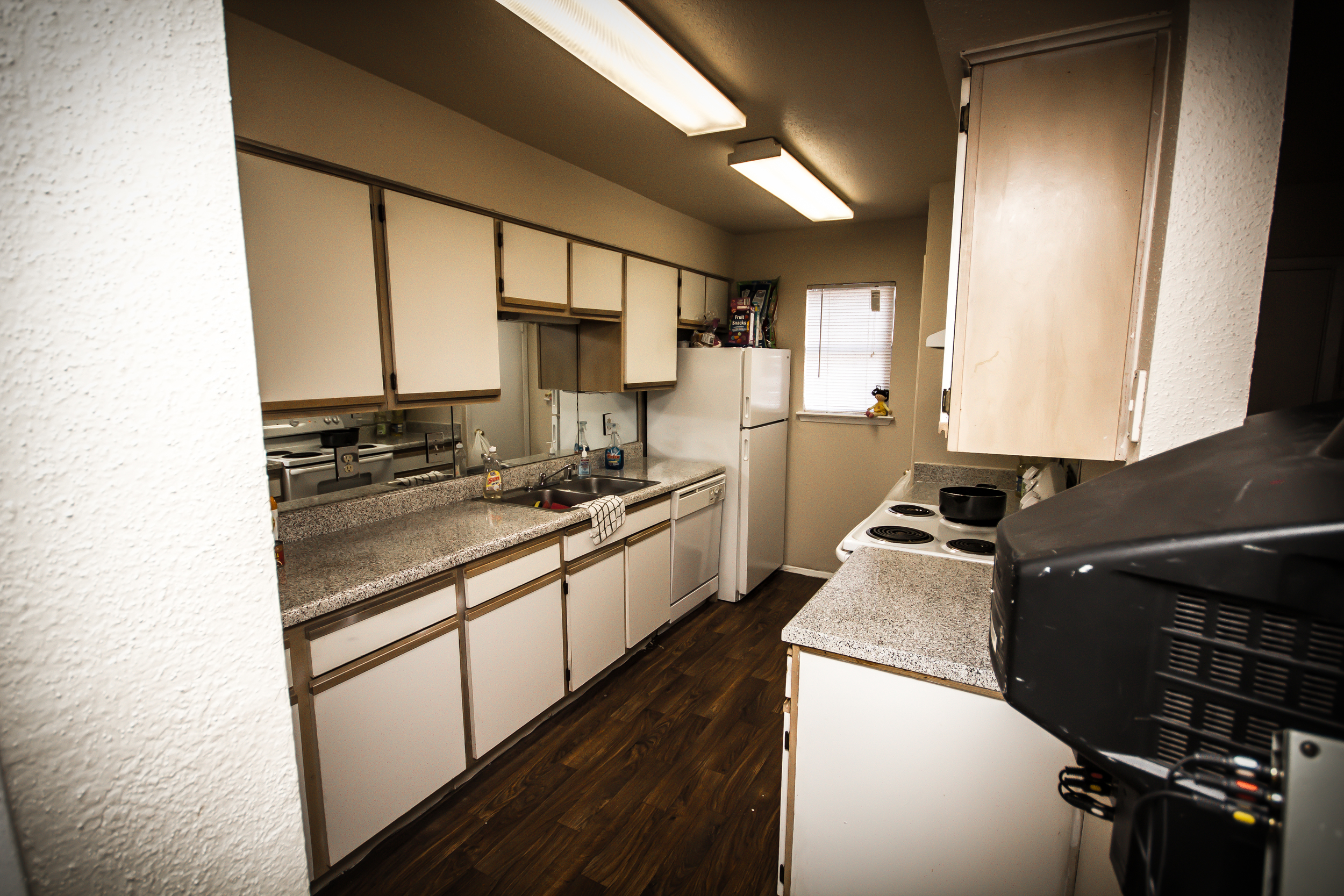 Kitchen - Before