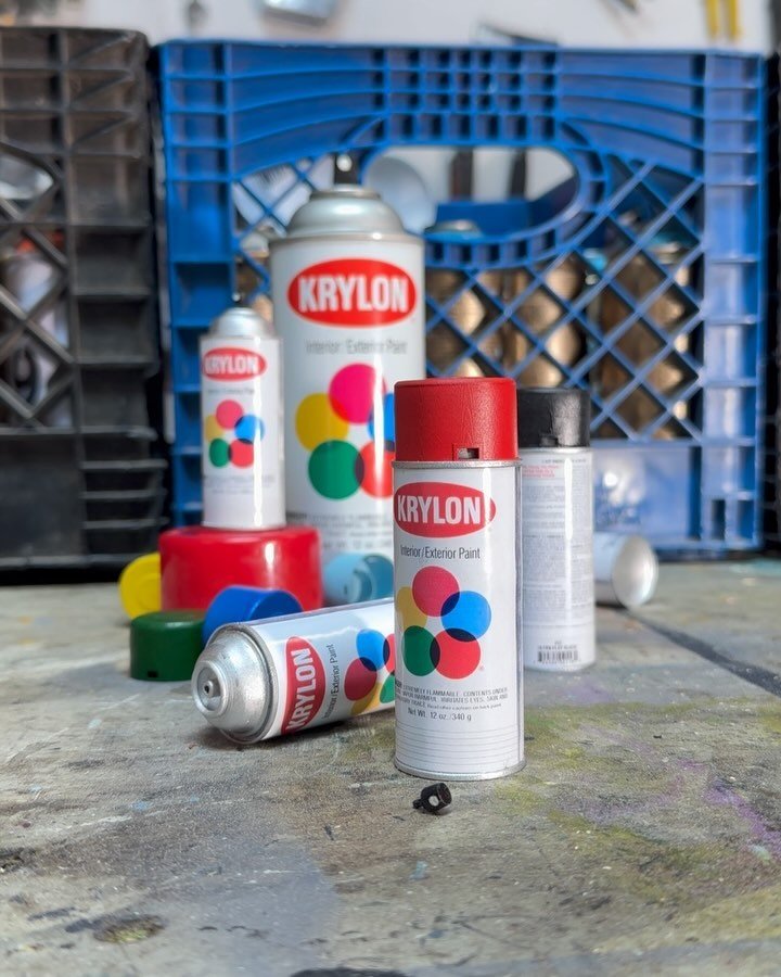 Sound On! 🔊 New Miniature Krylon Rattle Cans coming later this week. What colors do you want to see? 🟣🔵🔴🟢🟡⚫️

#krylon #modelmaker #scalemodel #modelmaking #scale #scalemodels #miniature #diorama #model #modelkit #scratchbuilt #modelmakers #plas