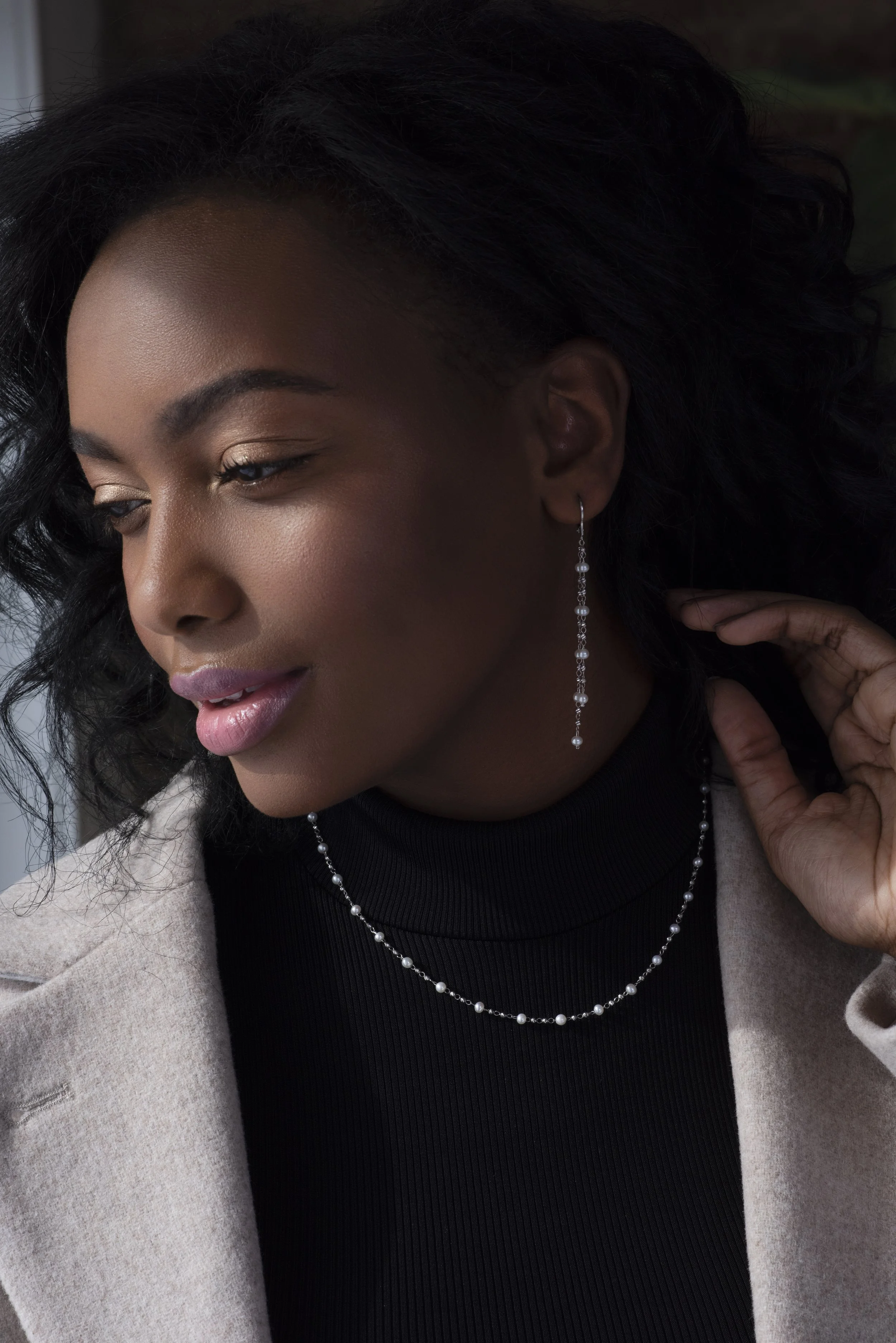 Enchant_Earrings_Necklace_Ebony_HiRes.jpg