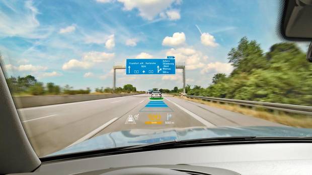 Smart windshields mean no more looking down