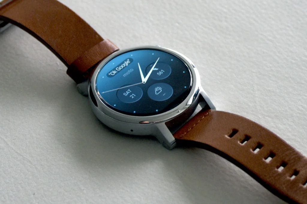 Review: Motorola Moto 360 is a sweet smartwatch