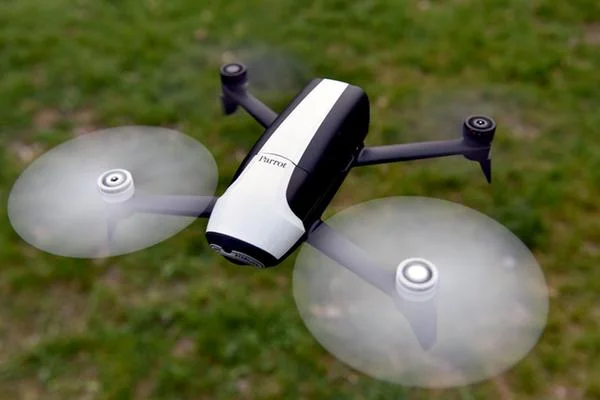 Review: Parrot Bebop 2 drone doesn’t stray too far