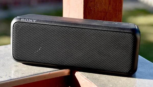 Review: Sony SRS-XB3 is a solid Bluetooth speaker inside and out