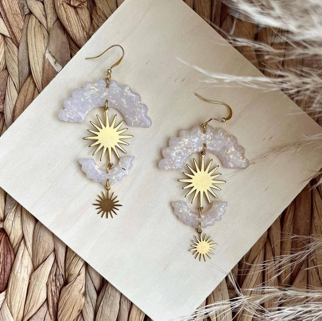 Catch @artsyvan.go this Sunday with a beautiful collection of handmade jewelry! We&rsquo;re open Labor Day weekend!