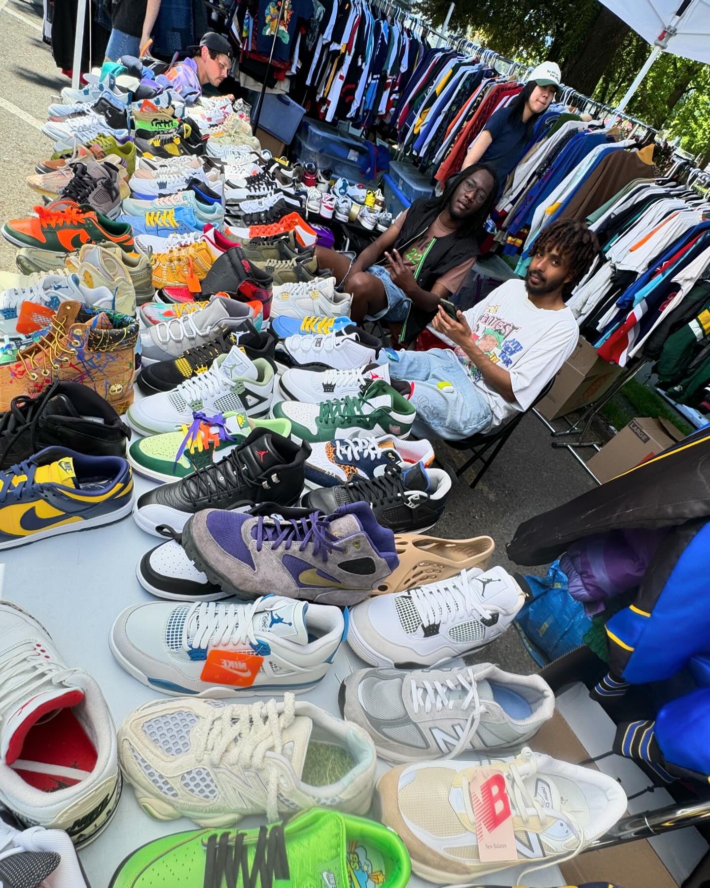 Sneakers and sports gear by @undisclosedexploration curbside! Come check out their selection. #fleamarket #shopsmall #seattlemade #seattlepopup #fremontsundaymarket #makersmarket