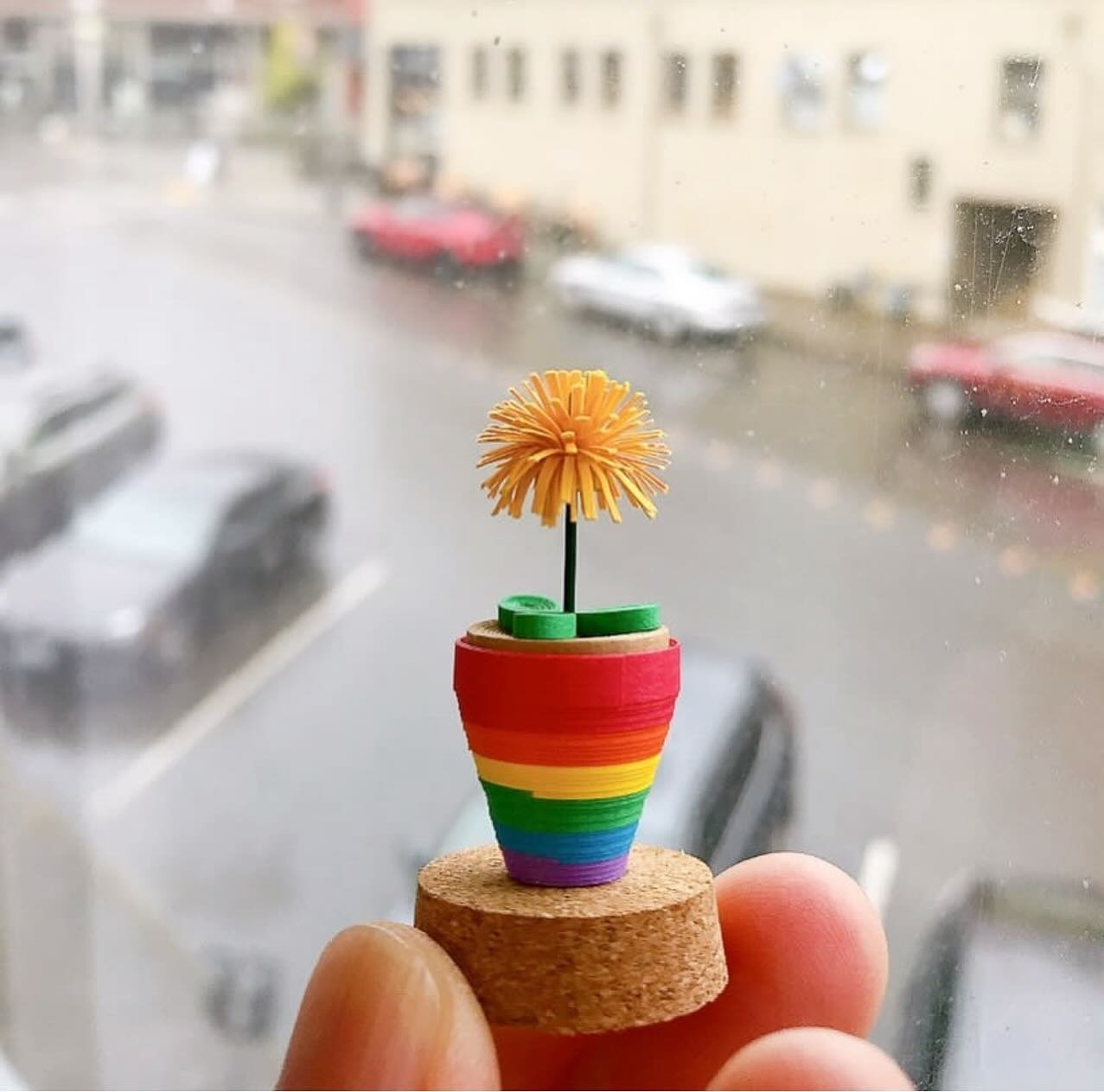 It&rsquo;s the little things some days to be grateful for! Catch @simply_quilled_designs today with these adorable mini-planters that handmade! Open until 4pm. #fremontsundaymarket #shopsmall