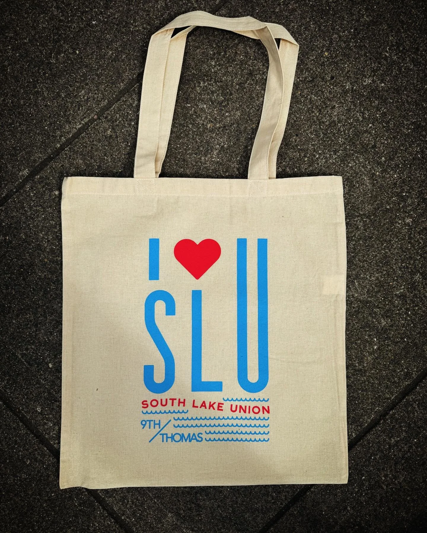 We tote-ally ❤️ @southlakeunion too! It&rsquo;s the final Saturday for our sibling, @slusaturdaymarket tomorrow and as a token of appreciation they&rsquo;re handing out these adorable market totes when you spend $35 with any of the participating vend