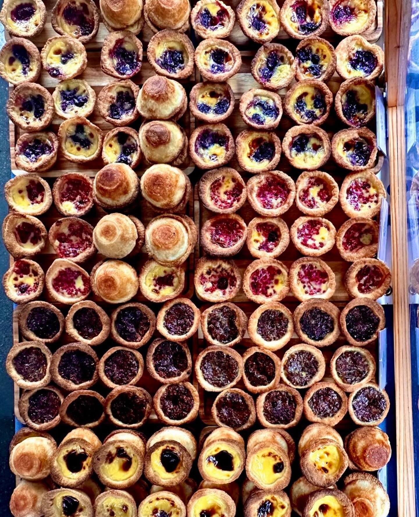 Always hungry? Come swing by our food court for some seriously tasty eats like @nata_seattle Portuguese egg tarts every Sunday! Open til 4pm weekly year round #seattleears #seattlefoodie #shopsmall #fremontsundaymarket #seattlepopup #seattlebrinch