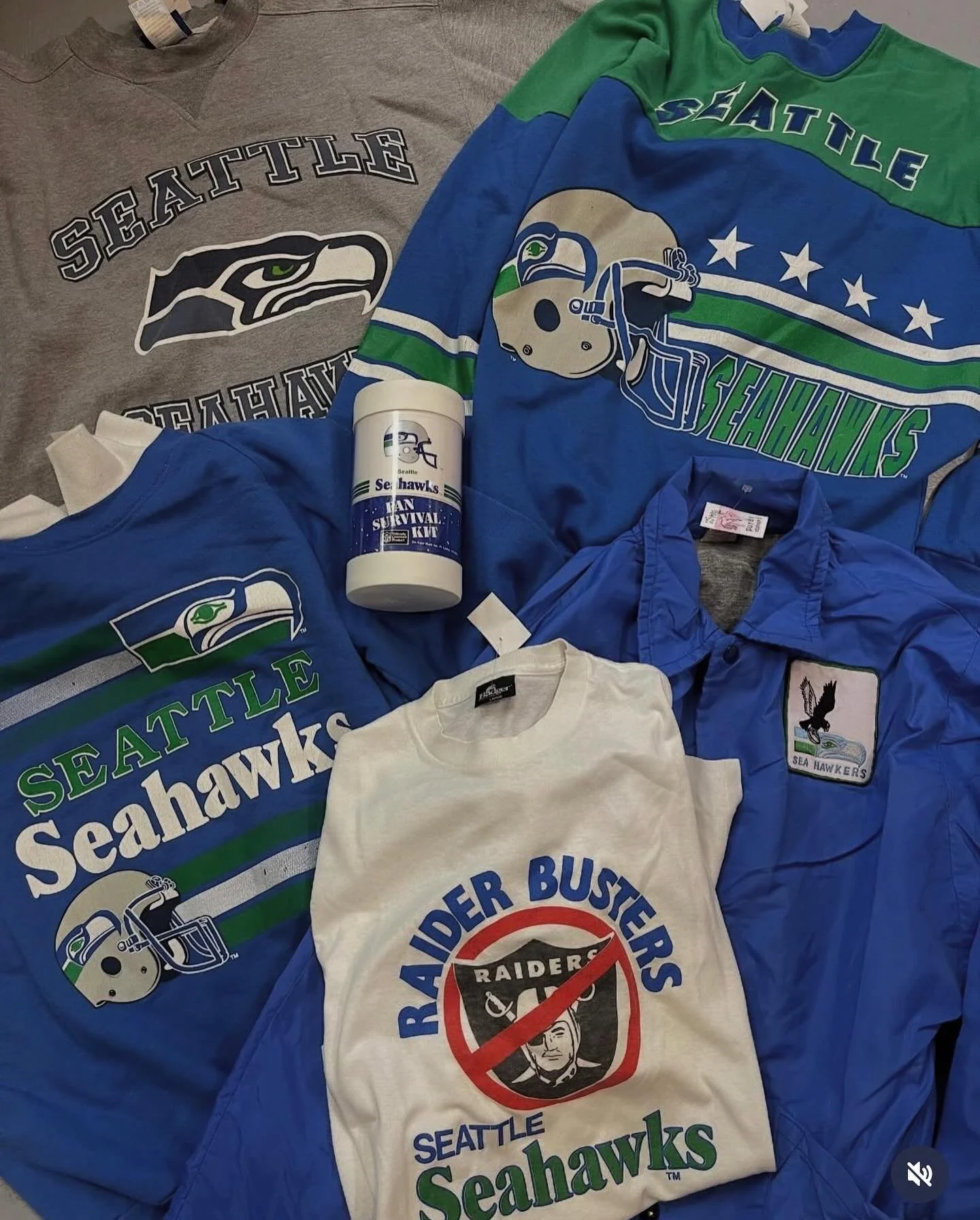 Hey Seattle! We&rsquo;re CLOSING EARLY ON 2/8 at 2PM to make room for the Super Bowl, so be sure to swing by early and snag some last minute @seahawks sportswear at @purevintage that you can&rsquo;t find anywhere else in our hyper Market!