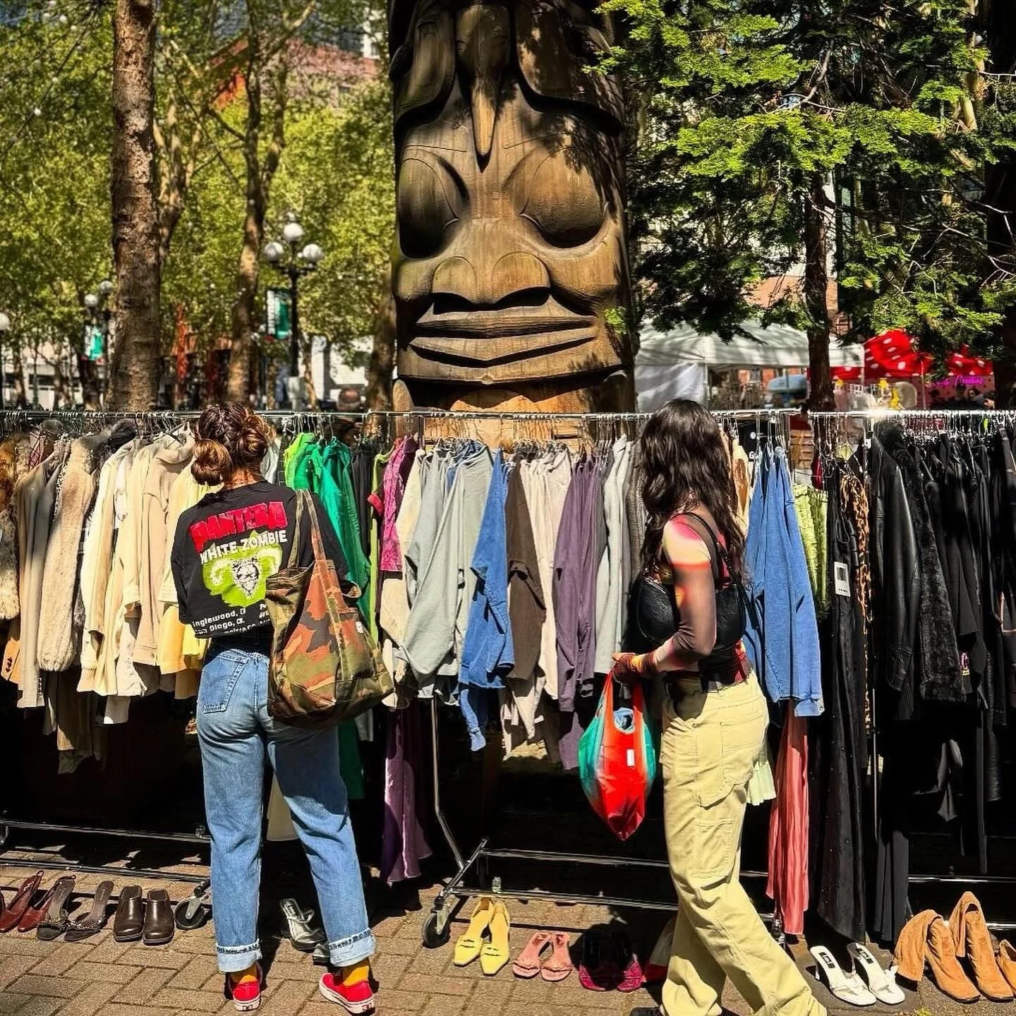 Got plans Saturday? Come hang with us for Opening Day of our monthly @occidentalsquareflea in our second favorite neighborhood, @pioneersquare 🥰! We&rsquo;ll be out there from 12&ndash;5pm with 65 booths with plenty to shop, snack on, and discover.
