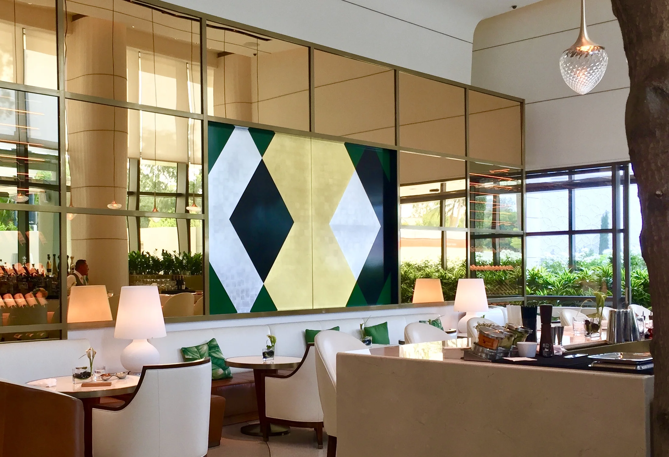 Jeans Georges Restaurant / Beverly Hills Waldorf Astoria