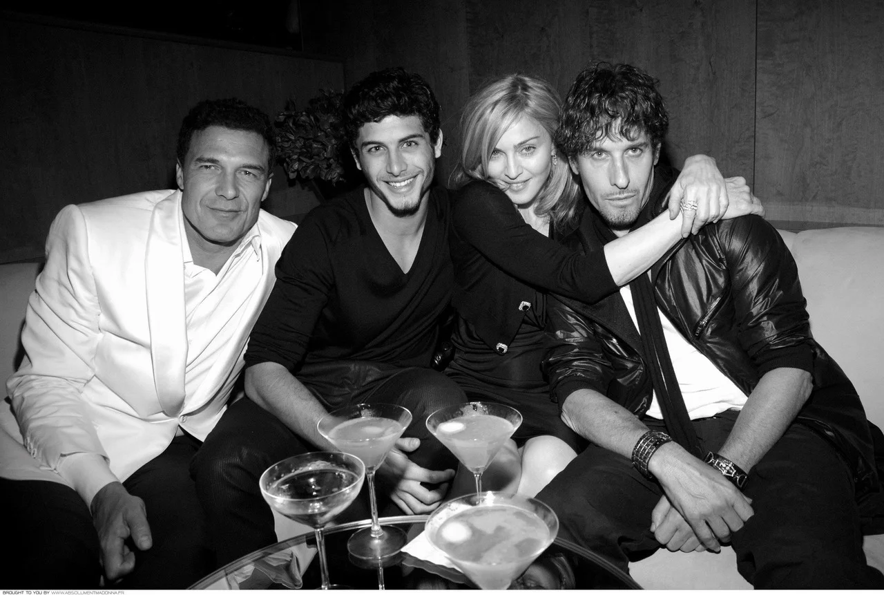 STANDARD MASTERMIND ANDRÉ BALAZS + MADONNA AT THE ROOF 