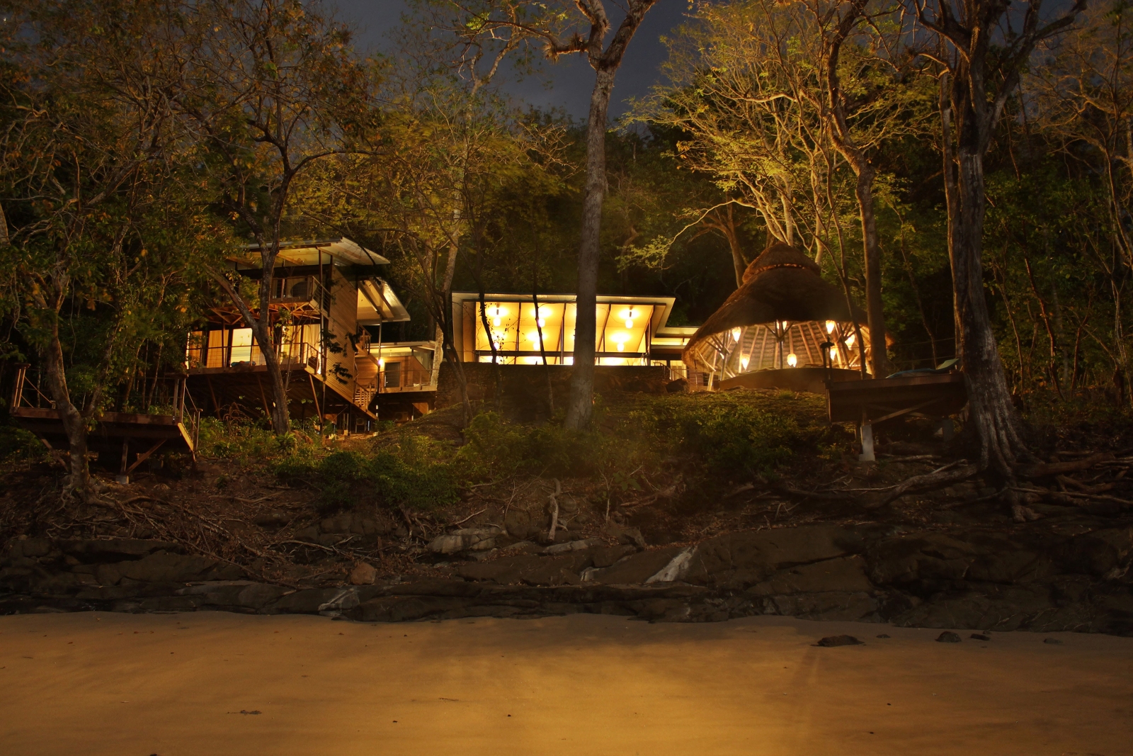 Nighttime view from Isla Palenque