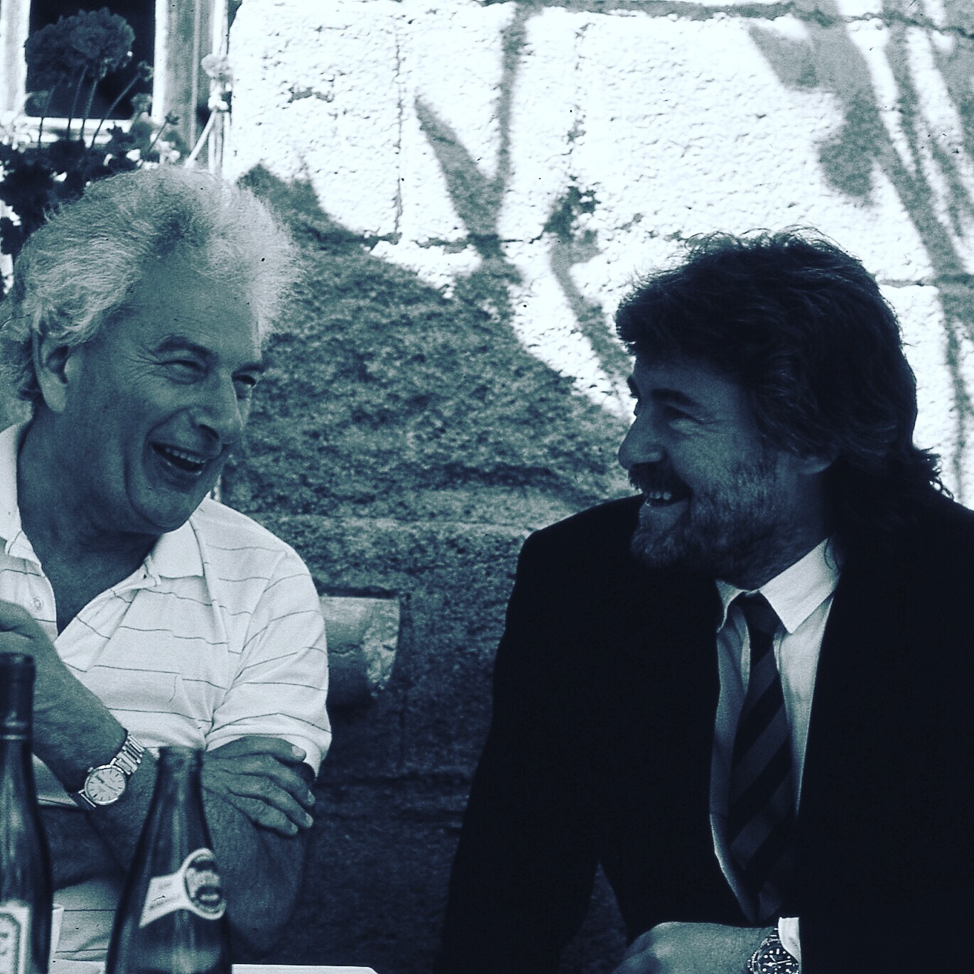CATCH 22 BESTSELLER AUTHOR JOSEPH HELLER+ THE 100 WORLD FOUNDER FRANK MONFORT