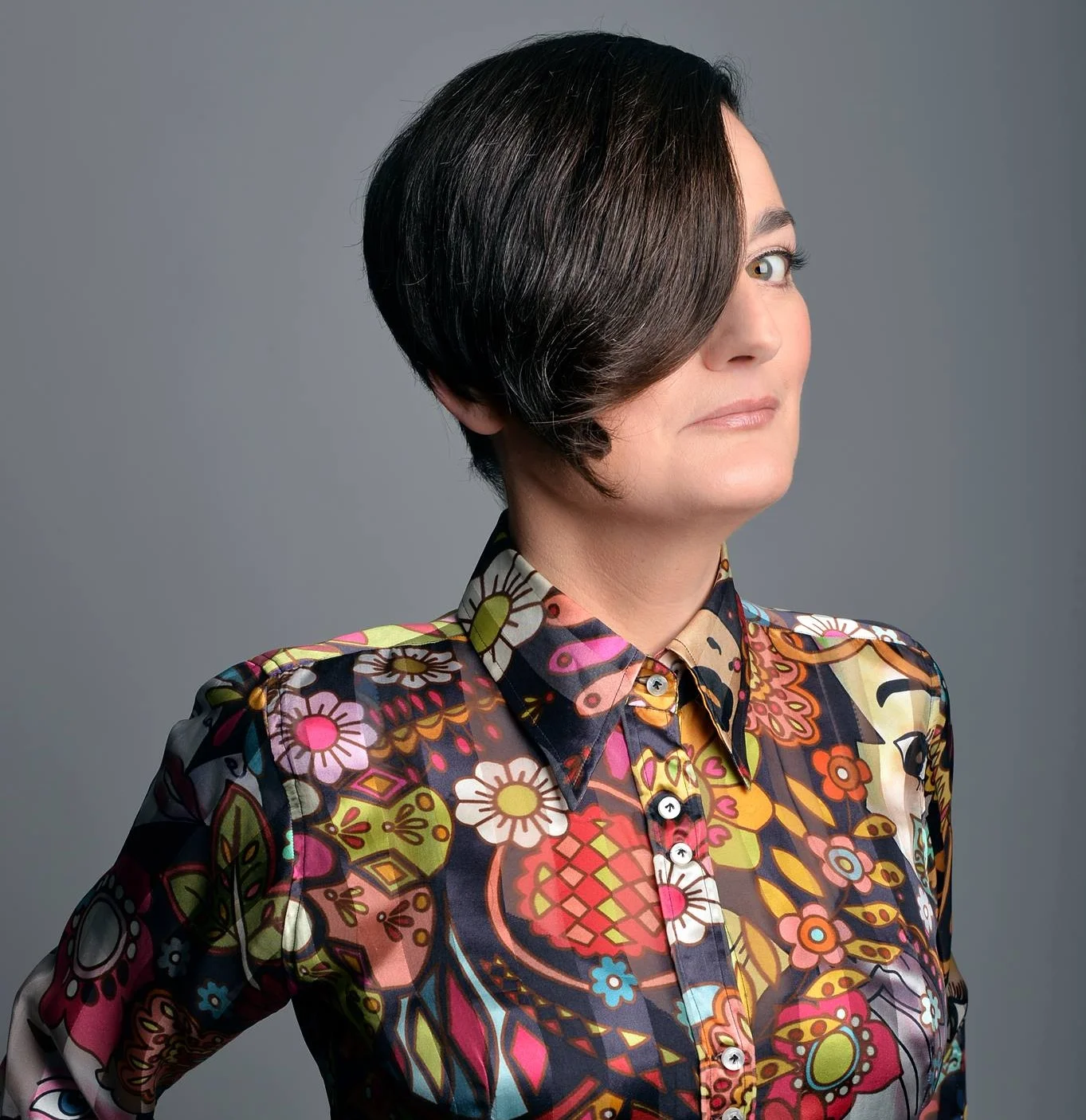 zoe-lyons.jpg
