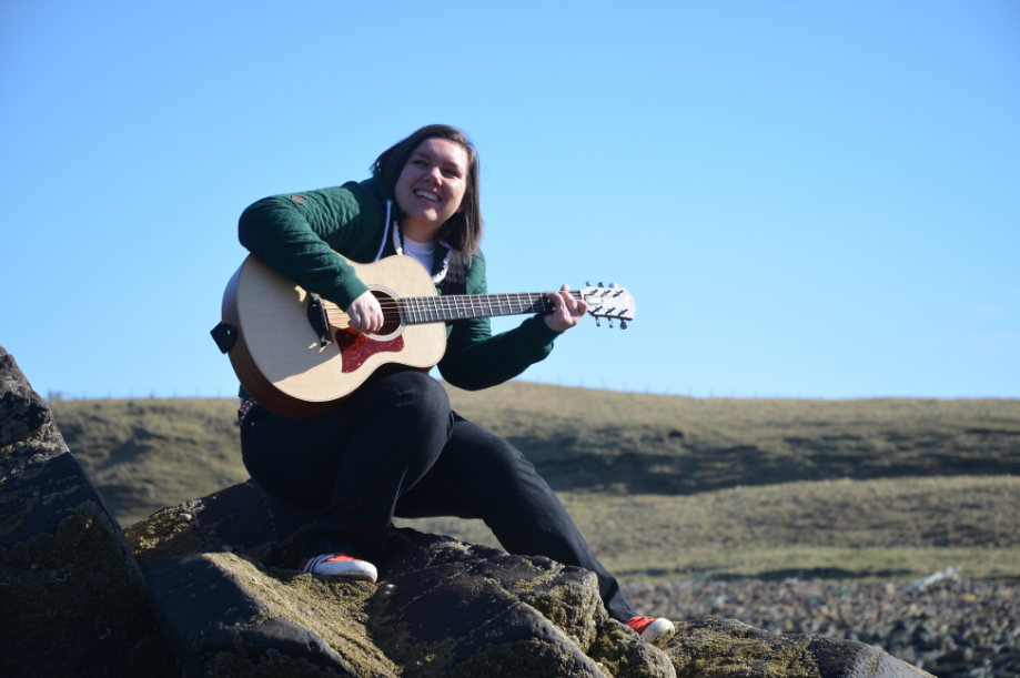 ROCK THE BOAT Cabaret - Julie Price