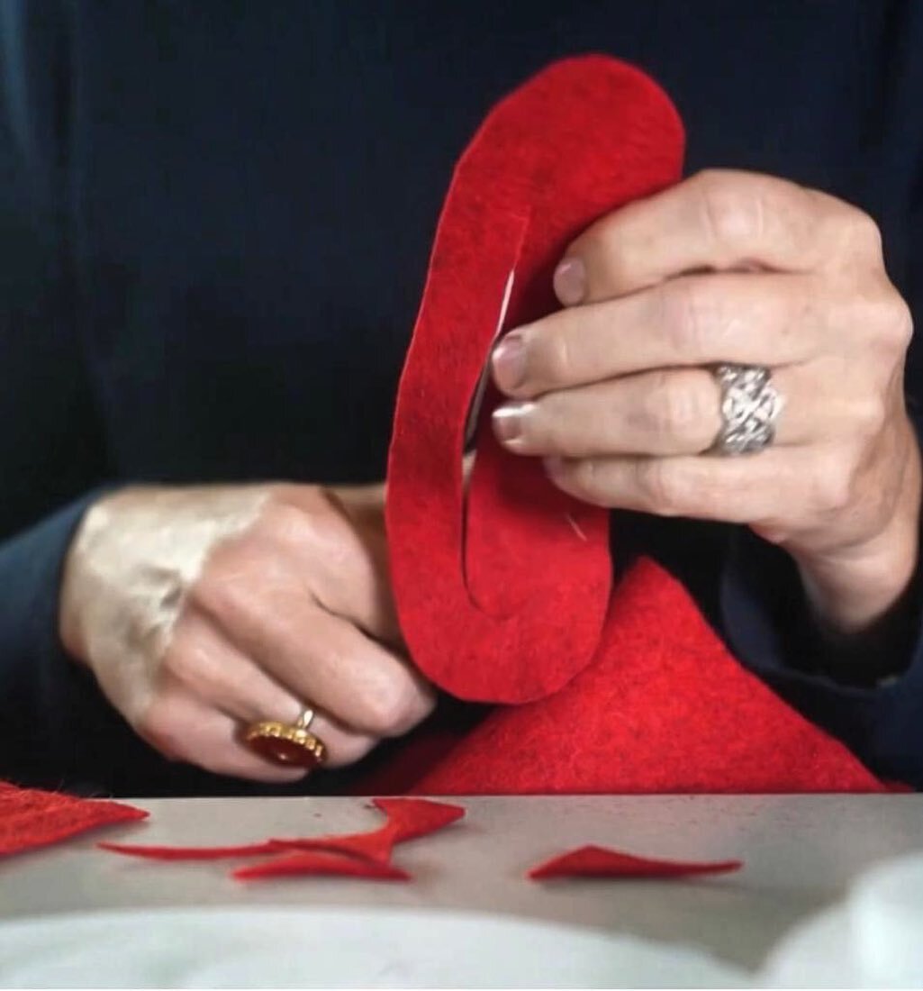 When people visit the studio, they often ask: &ldquo;Does Kate hand cut each of the letters that make the words within her works?&rdquo;

Well, here is the photographic evidence! 

Each felt letter is hand cut. They are then integrated into canvas wo