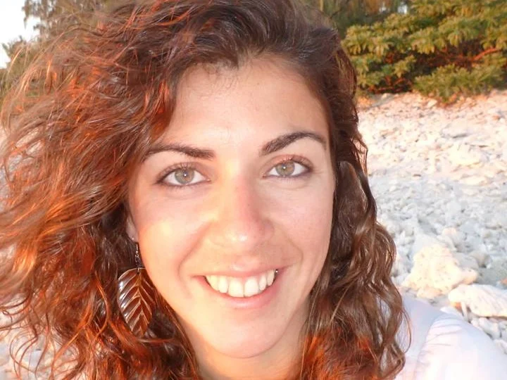 DR. LYDIE LOURURIER University Aix Marseille